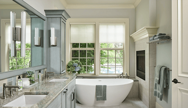 bathroom with soaking tub900